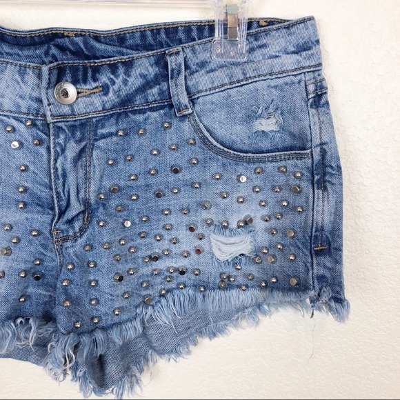 Denim Studded Distressed Cutoff Jean Shorts - Picture 2 of 8